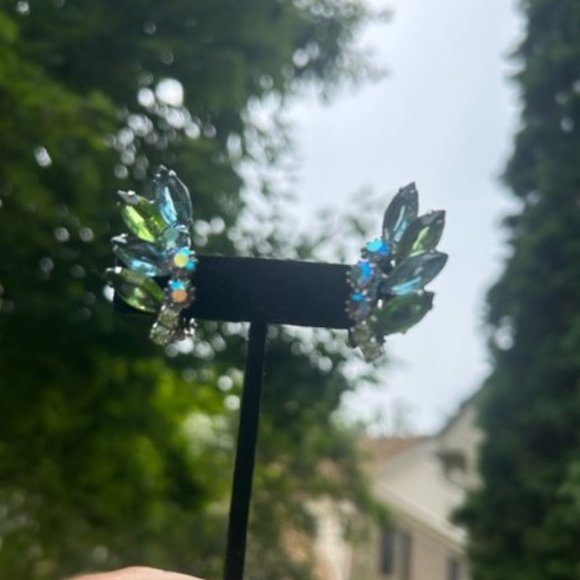 VTG WEISS aurora borealis Blue Green Rhinestone EARRINGS - Picture 3 of 10